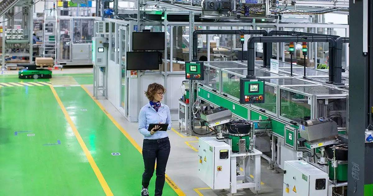 Chuyển đổi số trong sản xuất: Thách thức hay cơ hội cho ngành công nghiệp 2 Chuyển đổi số trong sản xuất: Thách thức hay cơ hội cho ngành công nghiệp