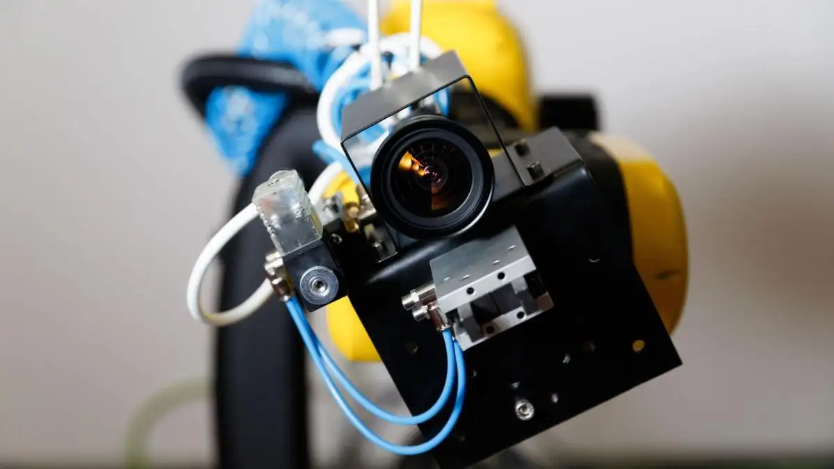 Robot công nghiệp định vị vật thể bằng thị giác máy