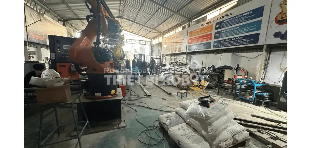 Nhu cầu chọn pin cho cobot ứng dụng trong nhà máy sản xuất